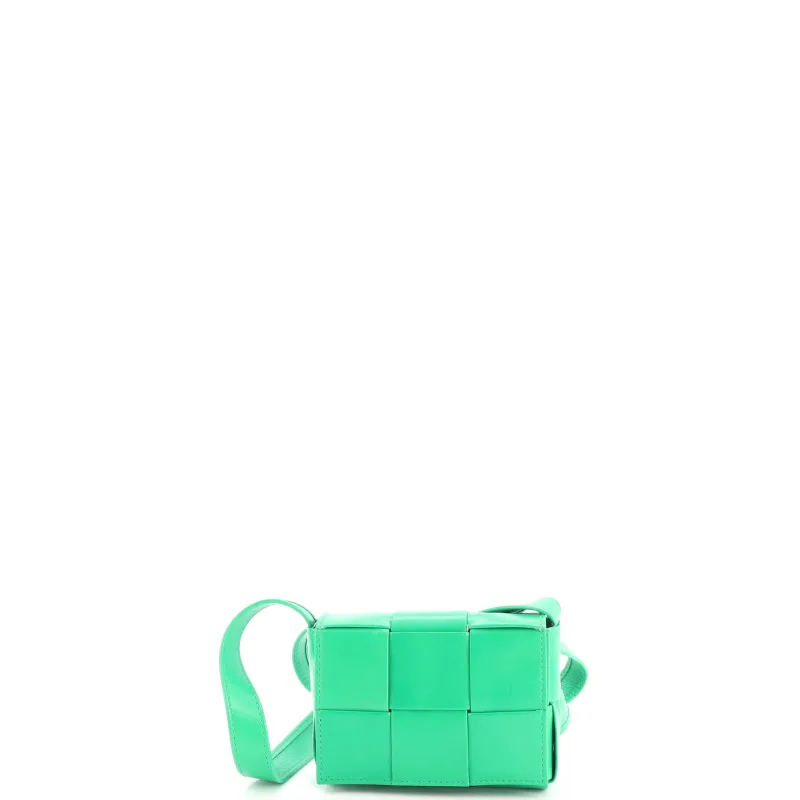 Cassette Crossbody Bag Maxi Intrecciato Leather Candy made by Bottega Veneta