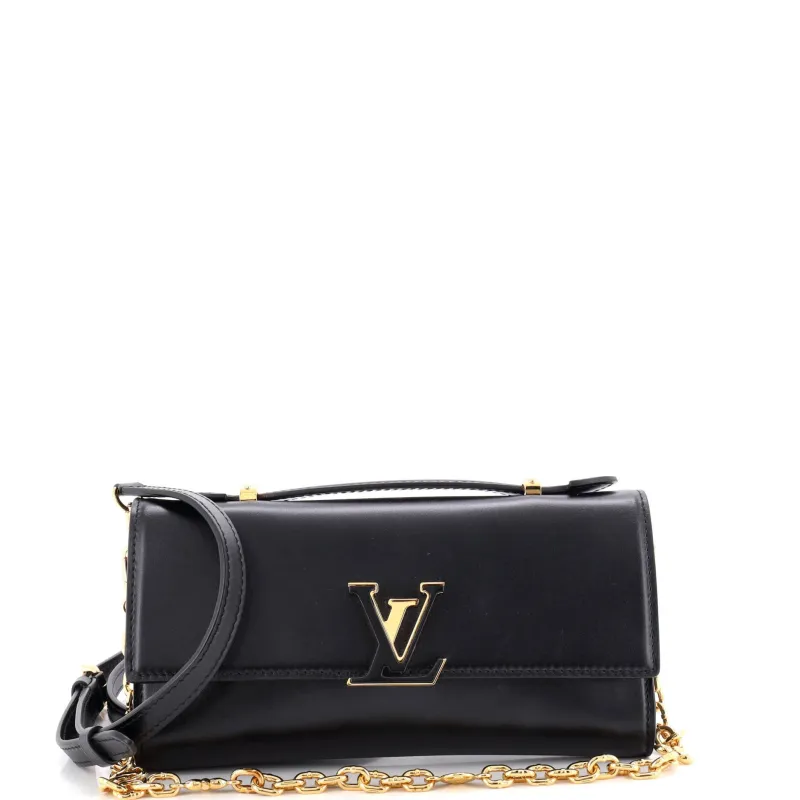 Wallet on Chain Capucines Leather made by Louis Vuitton