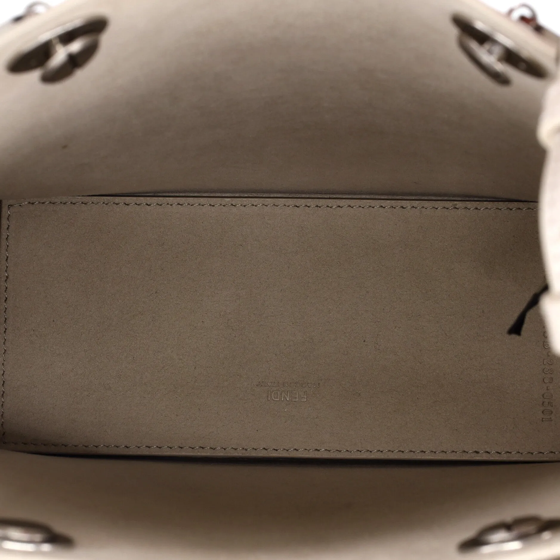 Chain Shopping Tote Leather Small sold by Zulily product image thumbnail 5