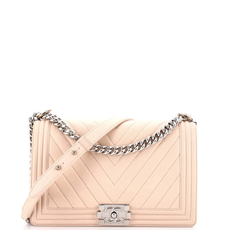 Boy Flap Bag Chevron Calfskin New Medium made by Chanel