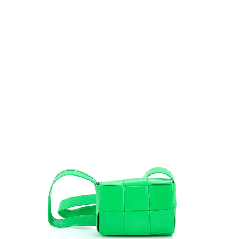 Cassette Crossbody Bag Maxi Intrecciato Leather Candy made by Bottega Veneta