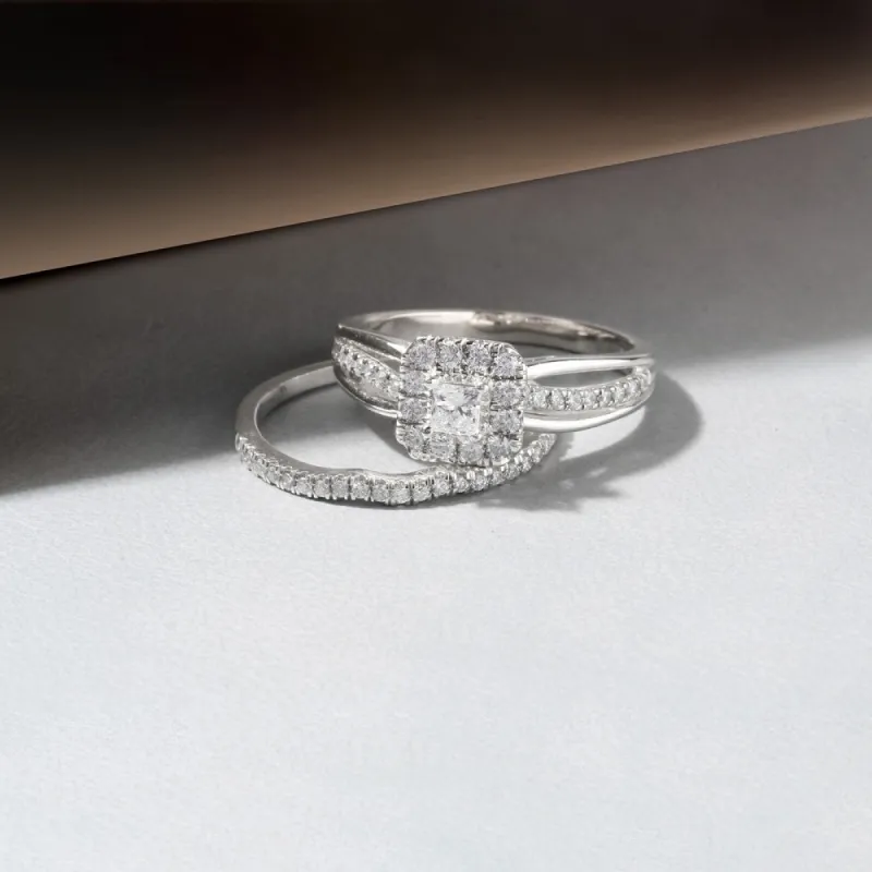 De Couer IGI Certified 14k Gold 5/8ct TDW Princess-Cut Diamond Frame Bridal Set sold by Zulily