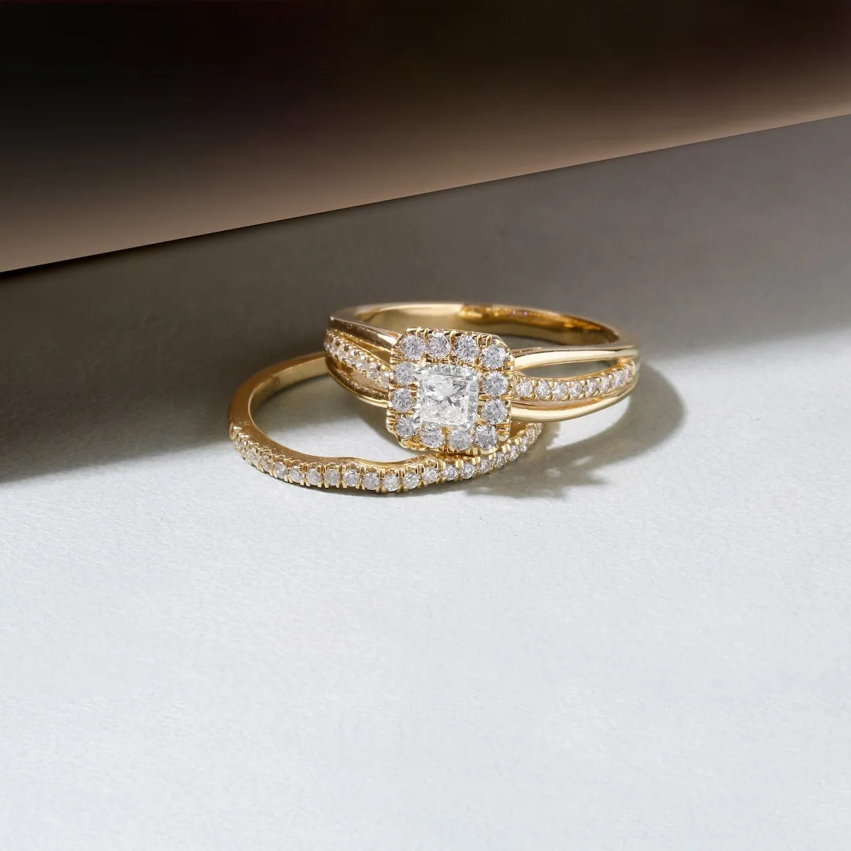 De Couer IGI Certified 14k Yellow Gold 5/8ct TDW Princess-Cut Diamond Frame Bridal Set sold by Zulily