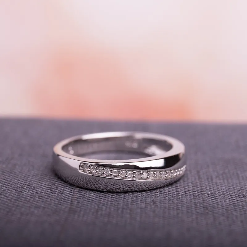 Miadora Men's Sterling Silver 1/10ct TDW Diamond Wedding Band sold by Zulily