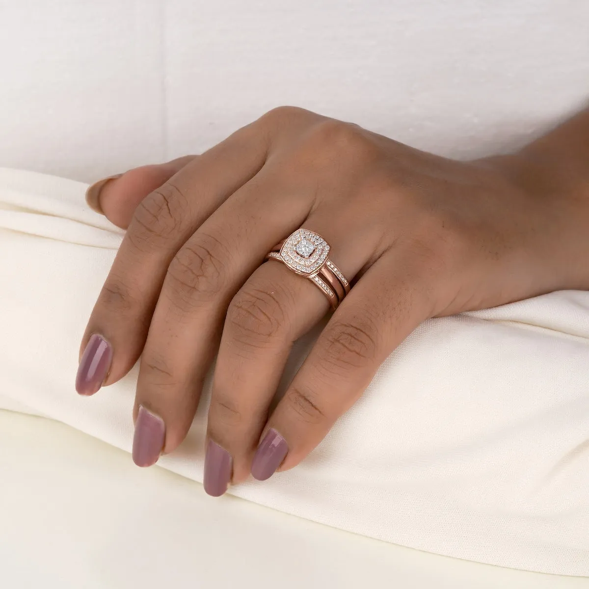 De Couer IGI Certified 2/5ct TDW Diamond Cluster Halo Ring sold by Zulily product image thumbnail 2