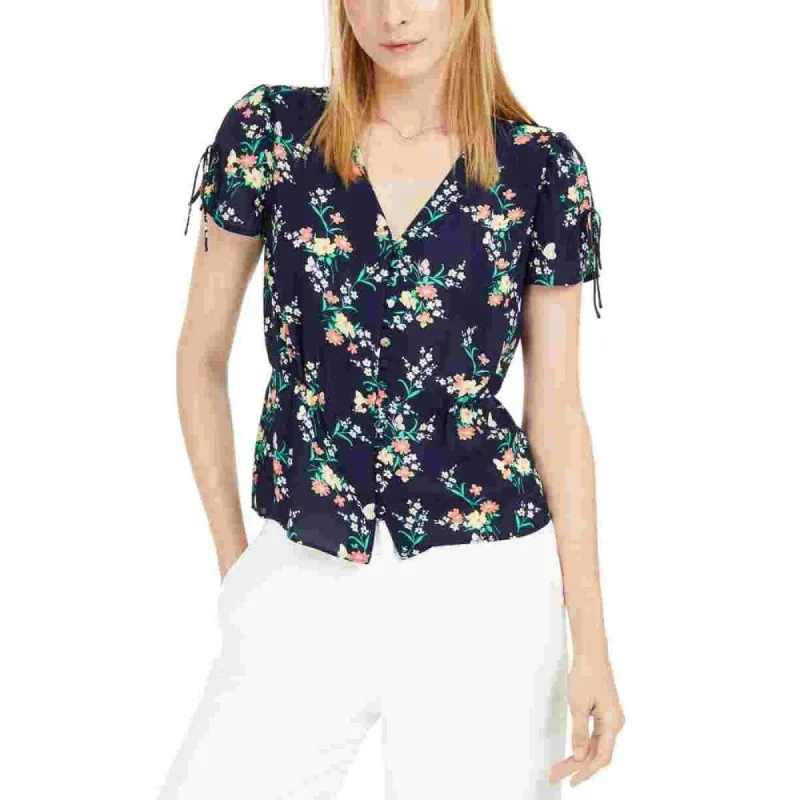 Maison Jules Women's Tie Floral Short Sleeve V Neck Button Up Top Blue Size X-Small sold by Zulily