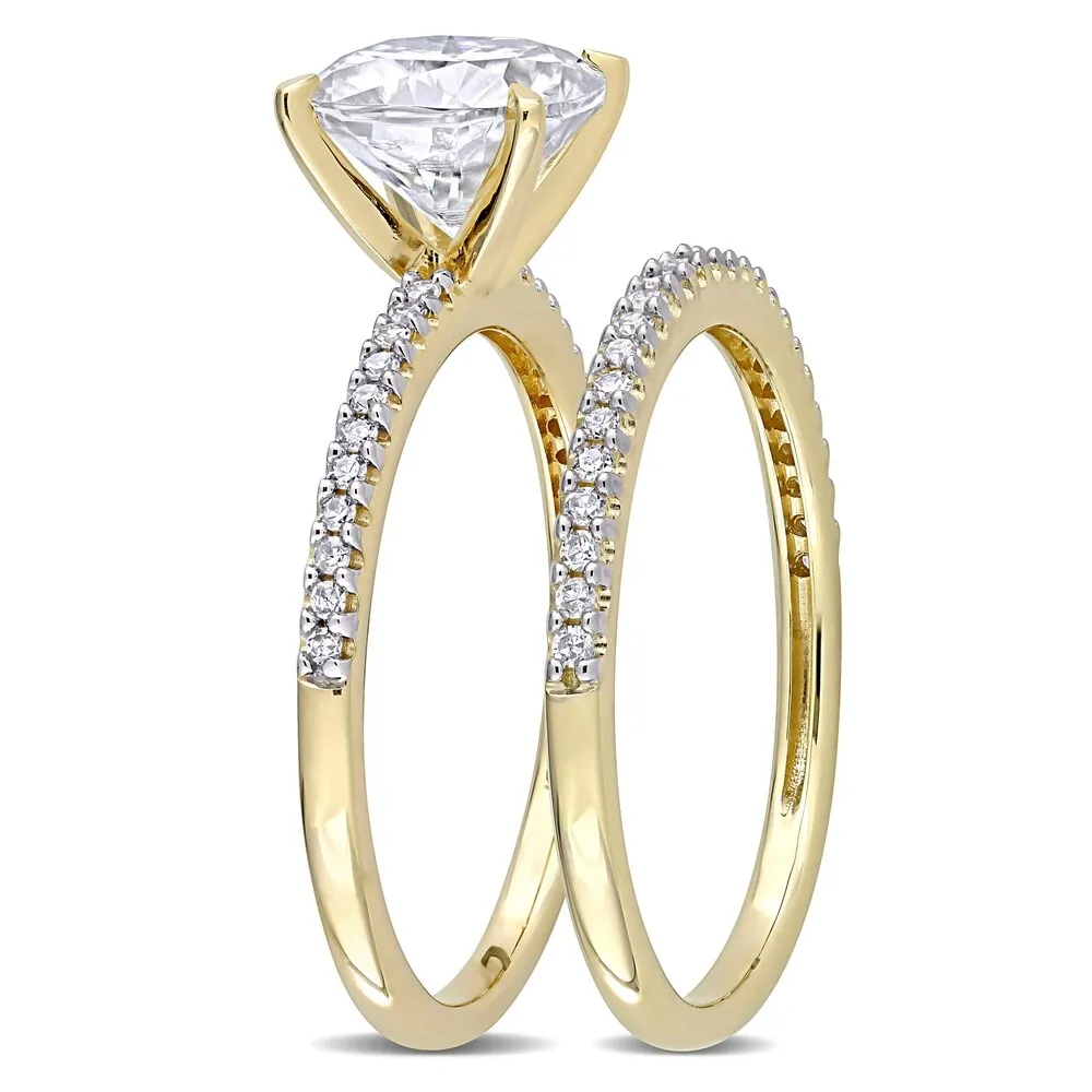 Miadora 2ct DEW Cushion-Cut Moissanite and 1/4ct TDW Diamond Bridal Ring Set in 14k Yellow Gold sold by Zulily product image thumbnail 3