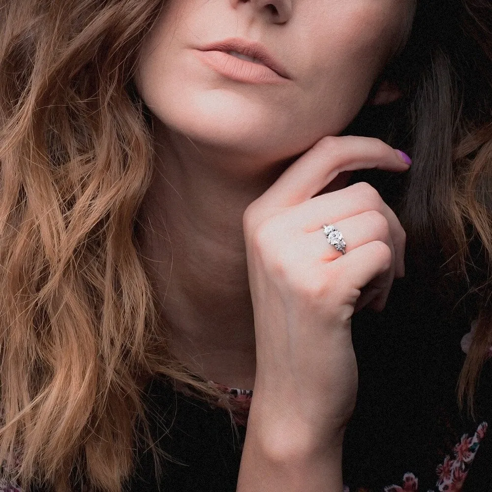 Miadora Signature Collection 18k White Gold 1 1/2ct TDW Certified 3-Stone Oval Shape Diamond Engagement Ring (H-I, SI2-I1) (IGI) sold by Zulily product image thumbnail 3