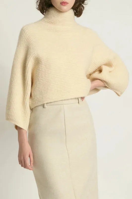 Cocoon Longsleeve Crop Sweater - Ivory made by Haystacks