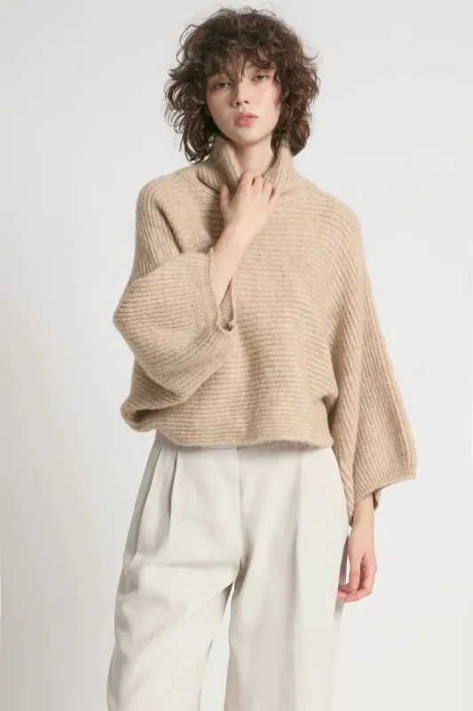 Cocoon Longsleeve Crop Sweater - Sand made by Haystacks