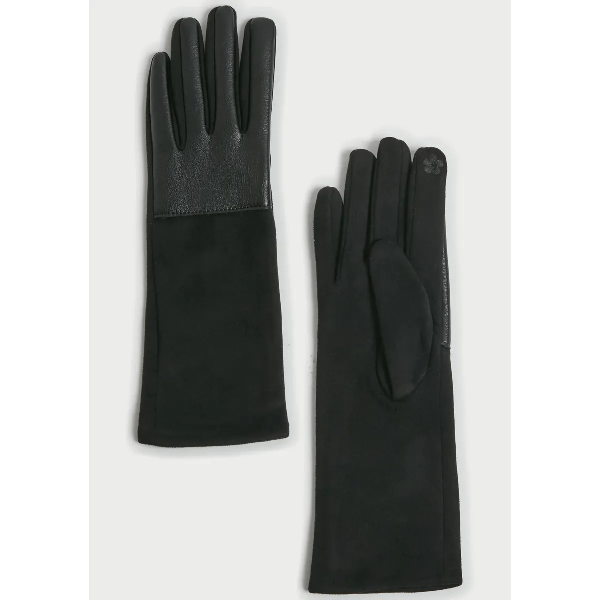 Clyde Classic Midi Gloves sold by Haystacks product image thumbnail 3