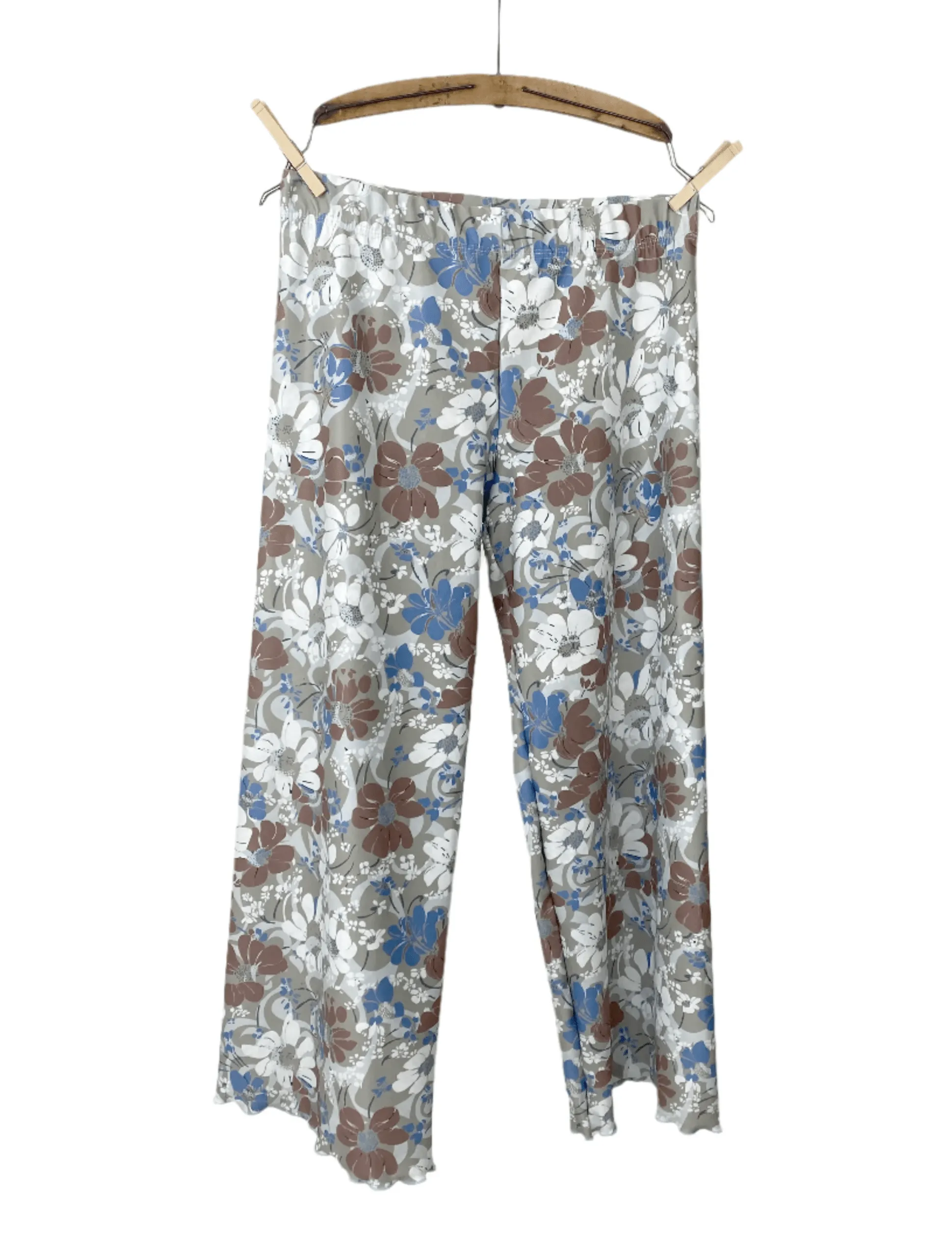 Stand Up Paddle Switchstacks Reversible Crop Pant sold by Haystacks