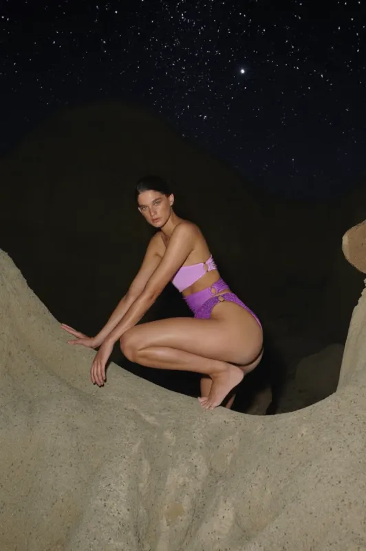 Isla One Piece sold by BAOBAB