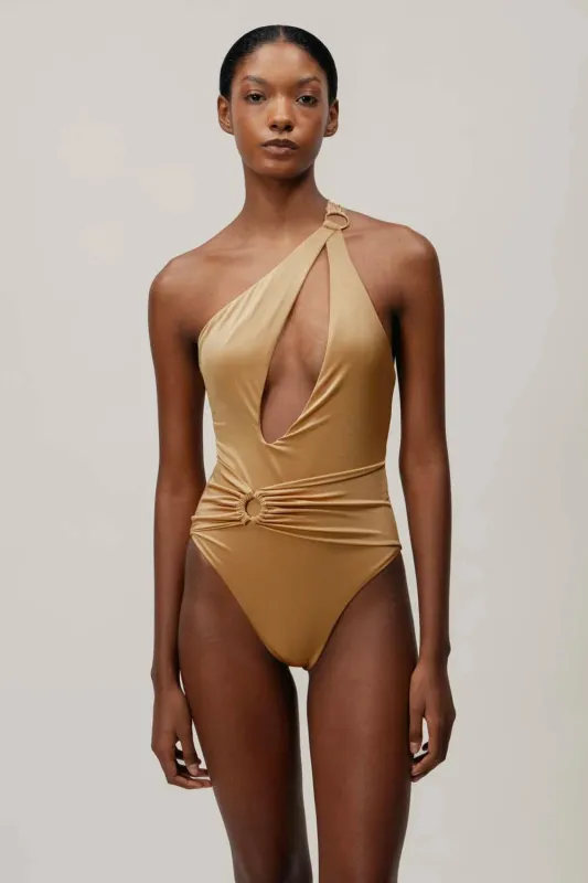 Asaka One Piece sold by BAOBAB