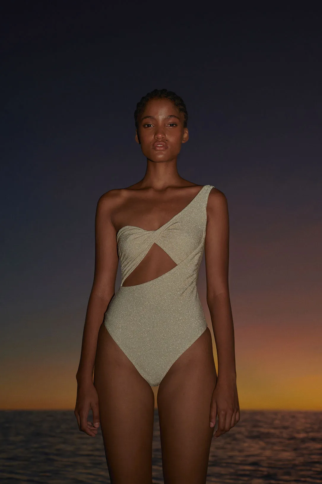 Arrecife One Piece sold by BAOBAB