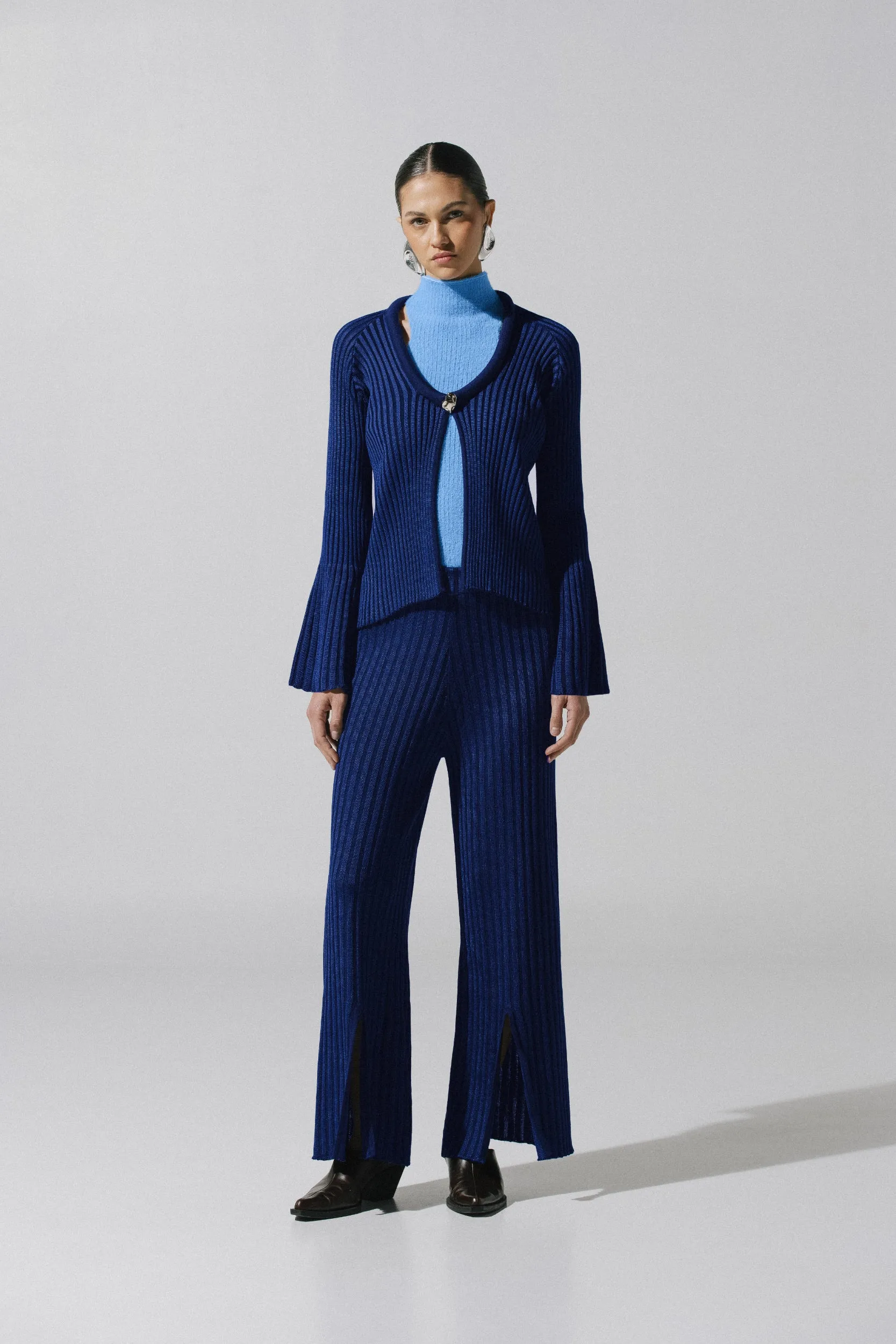 Lotus Sweater sold by BAOBAB product image thumbnail 4