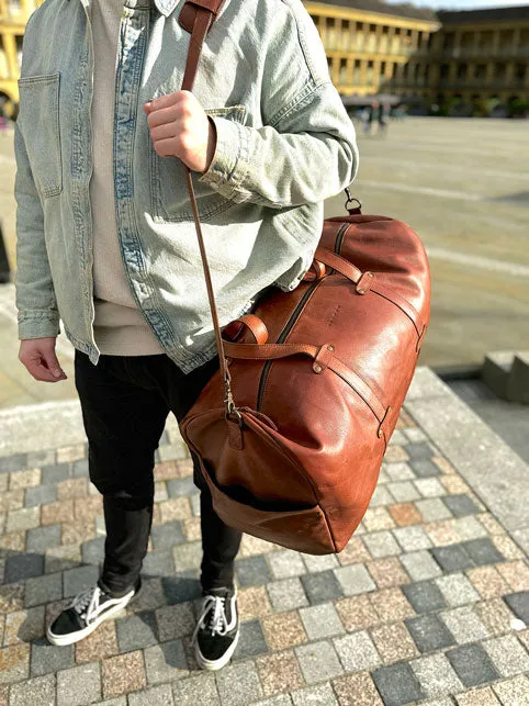 Large Leather Duffel Bag sold by BAYRAW product image thumbnail 3