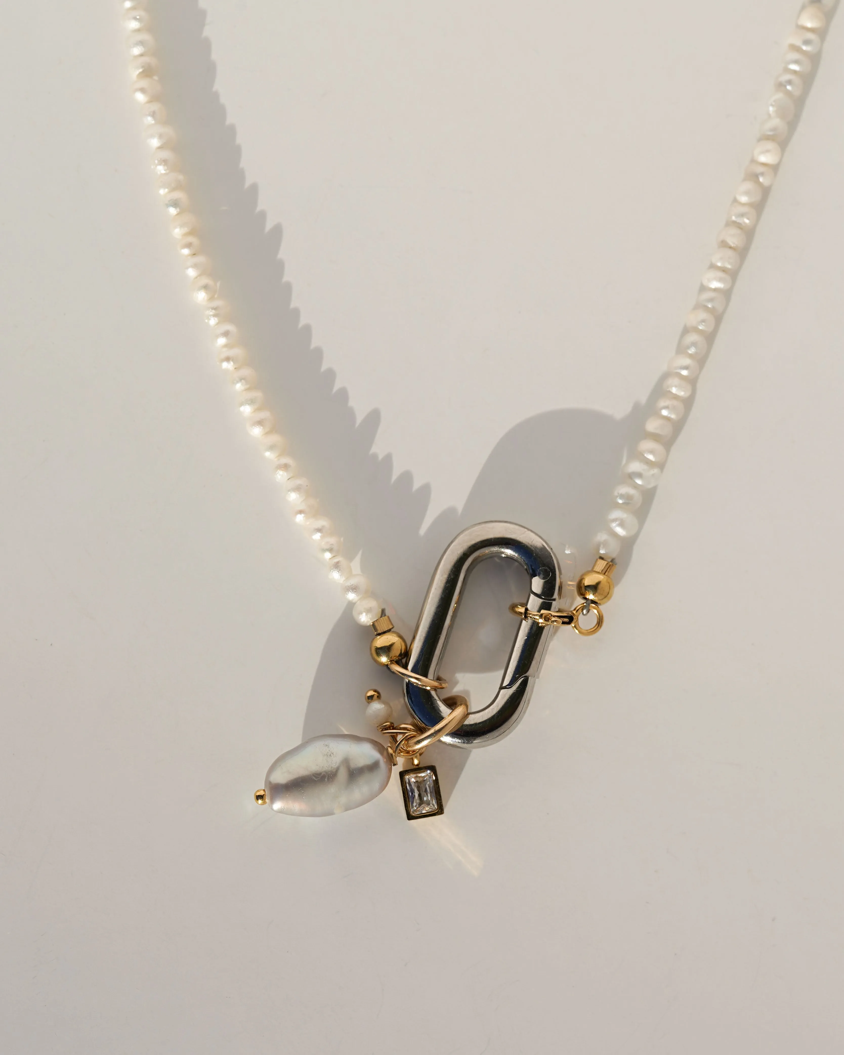 Ubari Carabiner Necklace sold by KOZAKH product image thumbnail 3