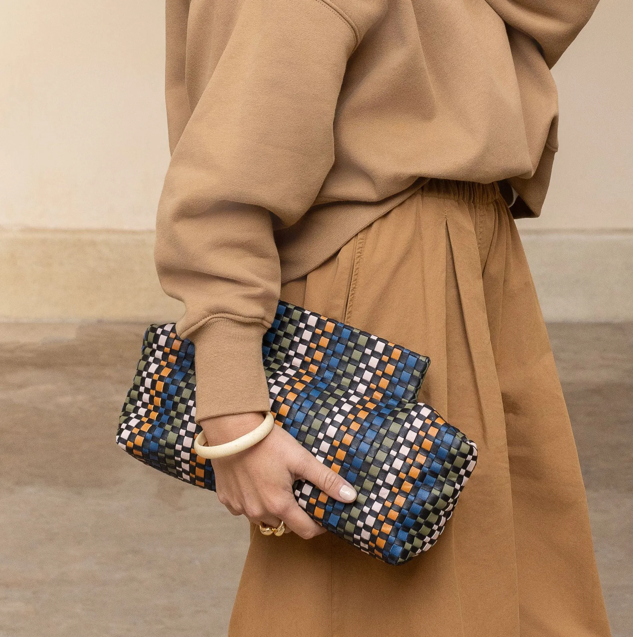 Lilis Medium Frame Clutch sold by Stelar product image thumbnail 2