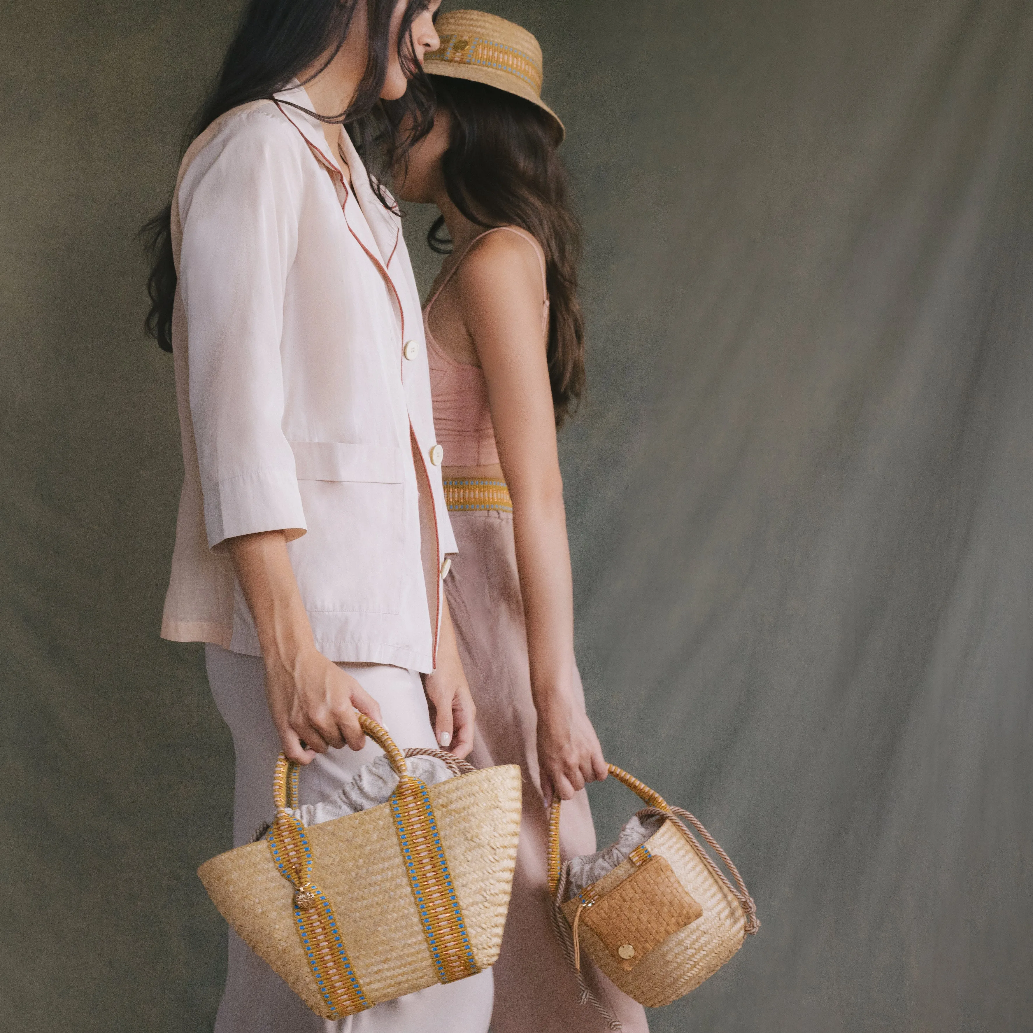 Libur Handheld Bucket Bag sold by Stelar product image thumbnail 2