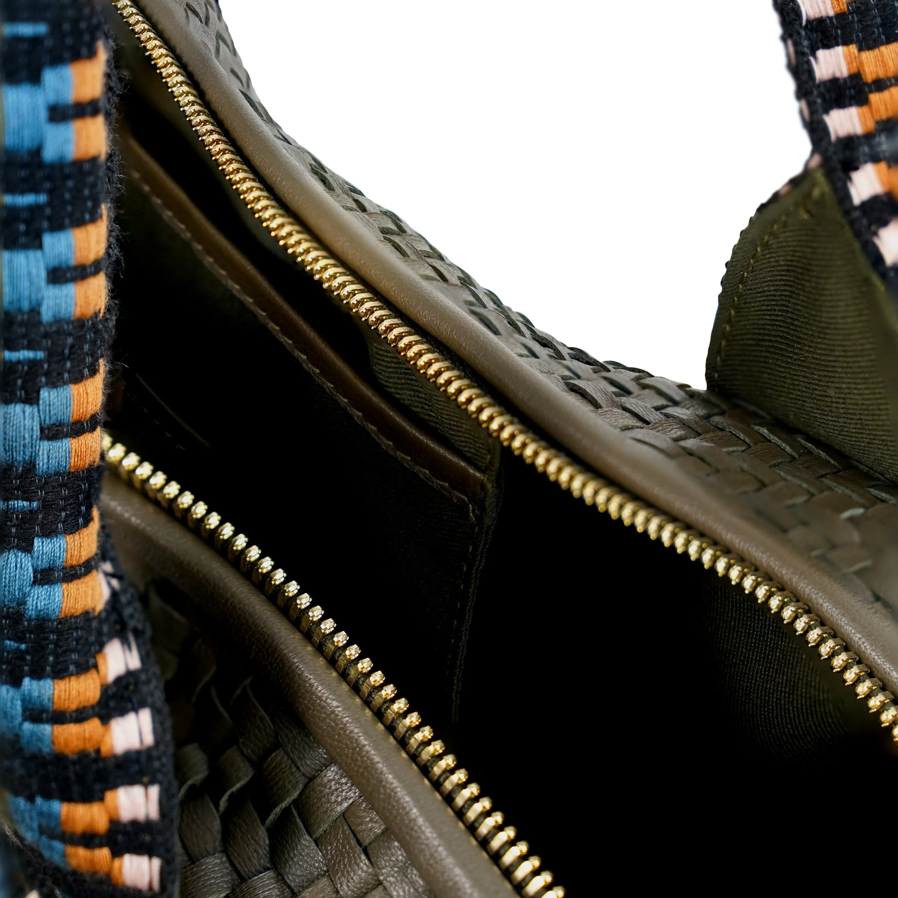 Saroka Leather Weekender Bag – Dark Olive sold by Stelar product image thumbnail 3