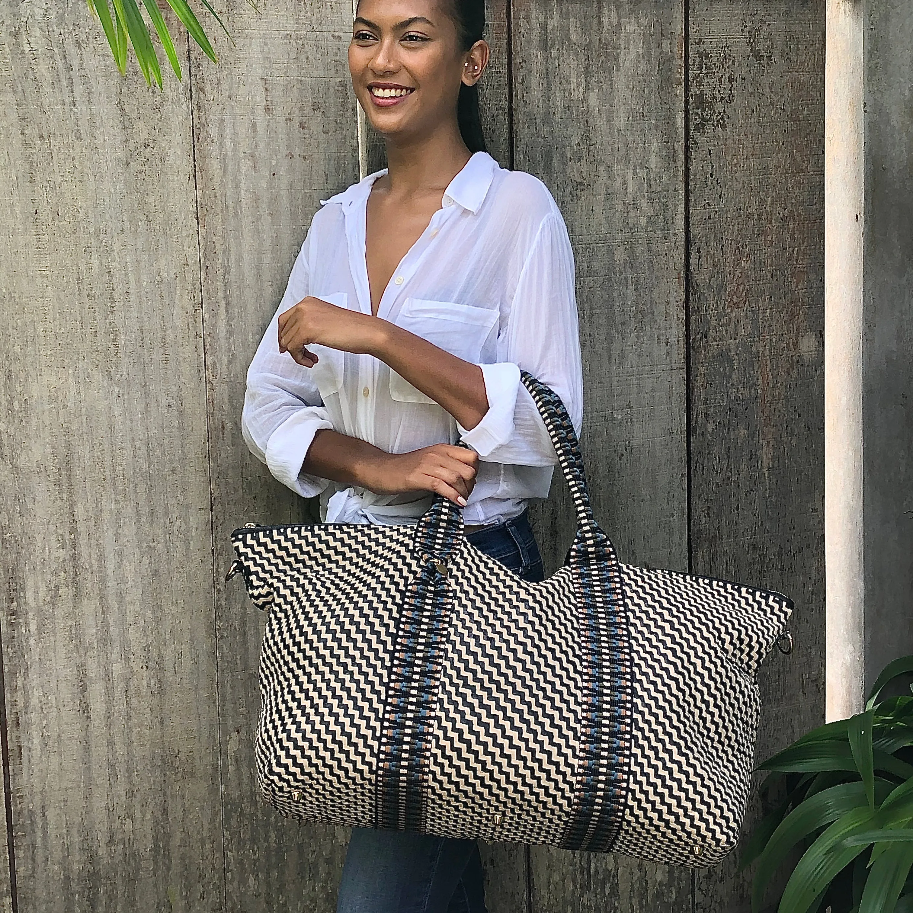 Saroka Leather Weekender Bag sold by Stelar product image thumbnail 5