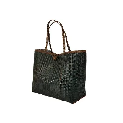 Medium | Garden + Gun sold by The Lilley Line product image thumbnail 2