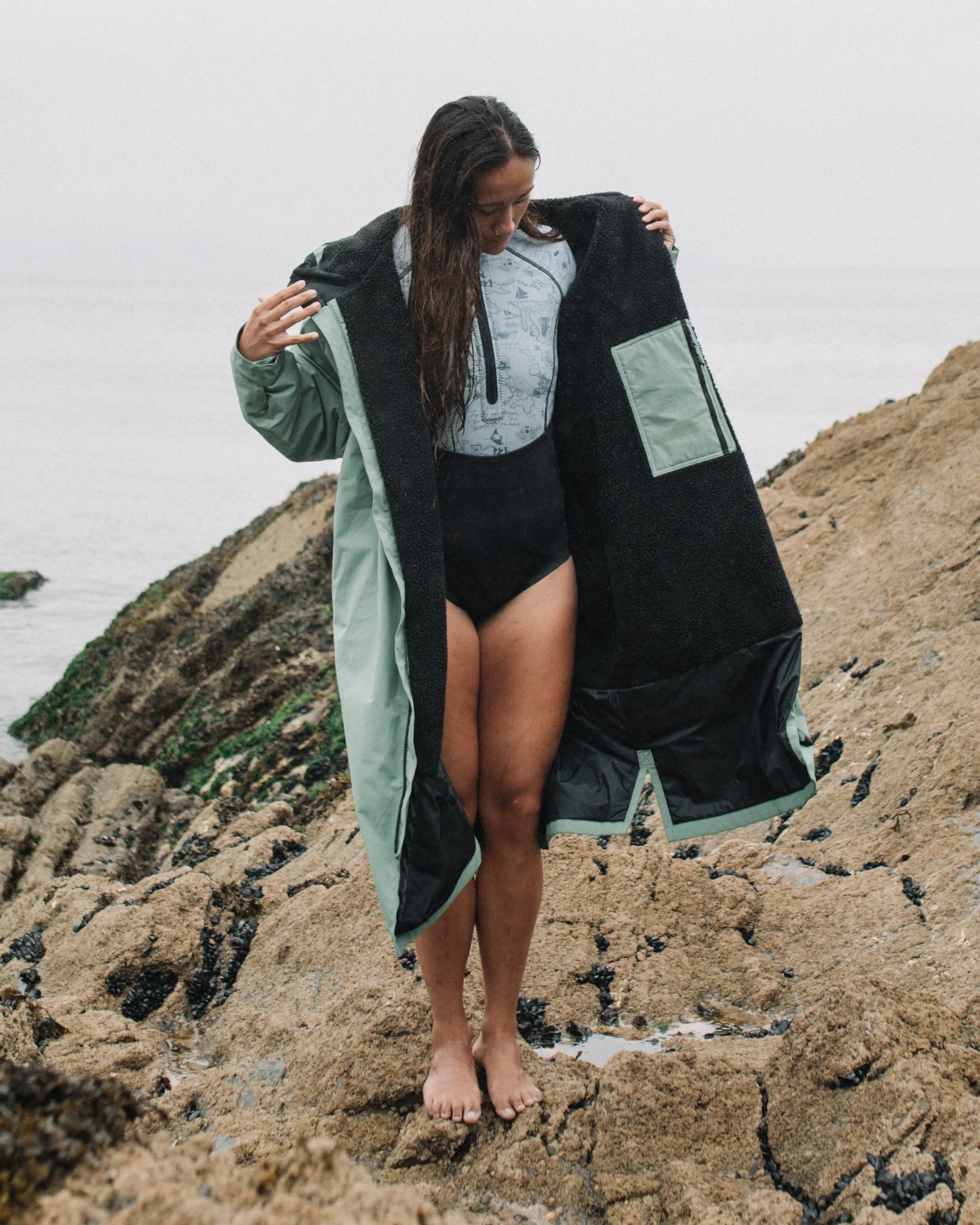 All Weather Sherpa Changing Robe - Aventurine Green sold by Vivida Lifestyle product image thumbnail 2