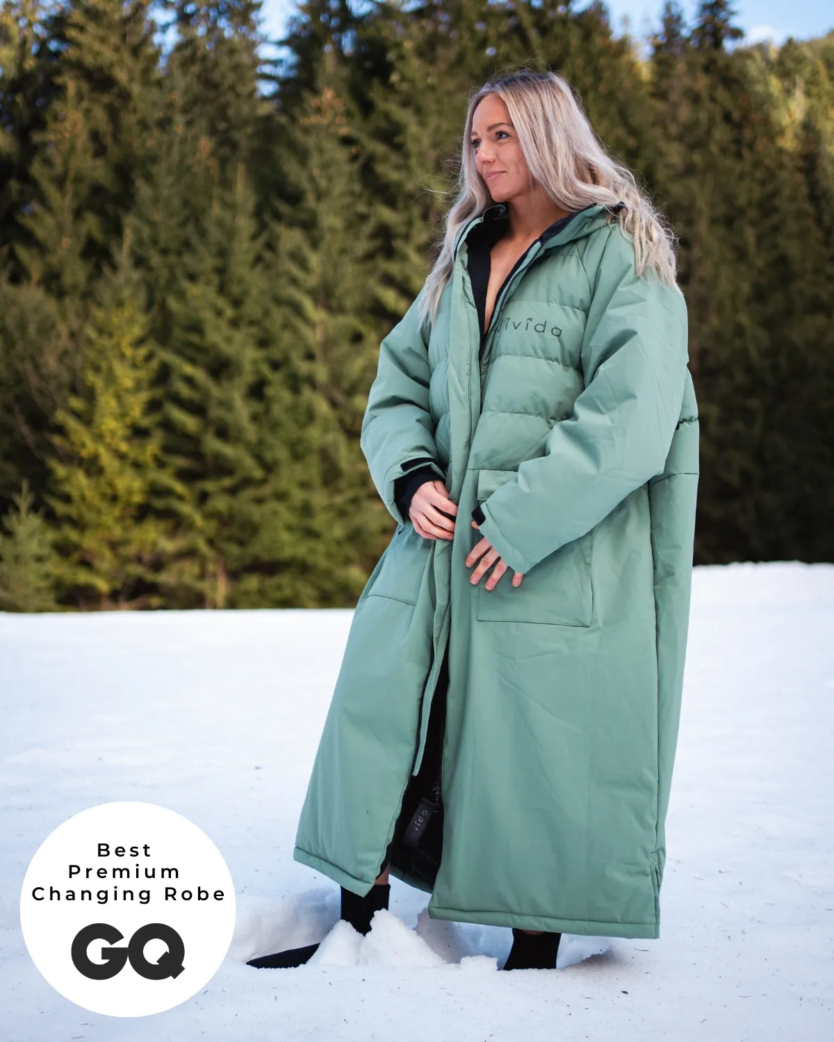 All Weather Puffer Changing Robe - Aventurine Green sold by Vivida Lifestyle product image thumbnail 2