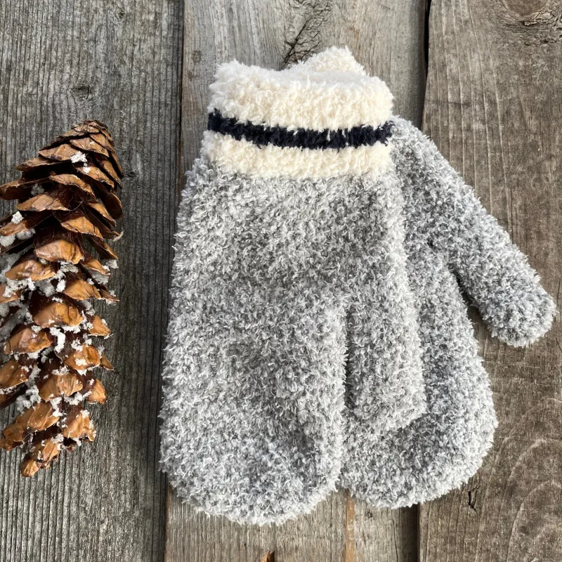 CABIN KNIT CHENILE MITTS sold by Oh Canada WPG