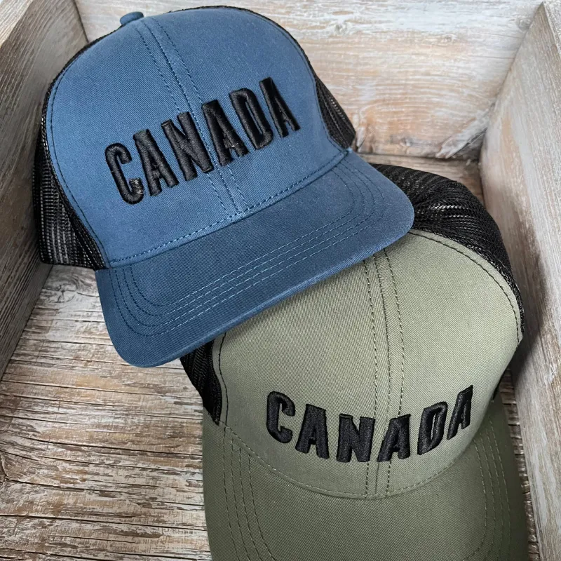 PUFF BLOCK CANADA HAT sold by Oh Canada WPG