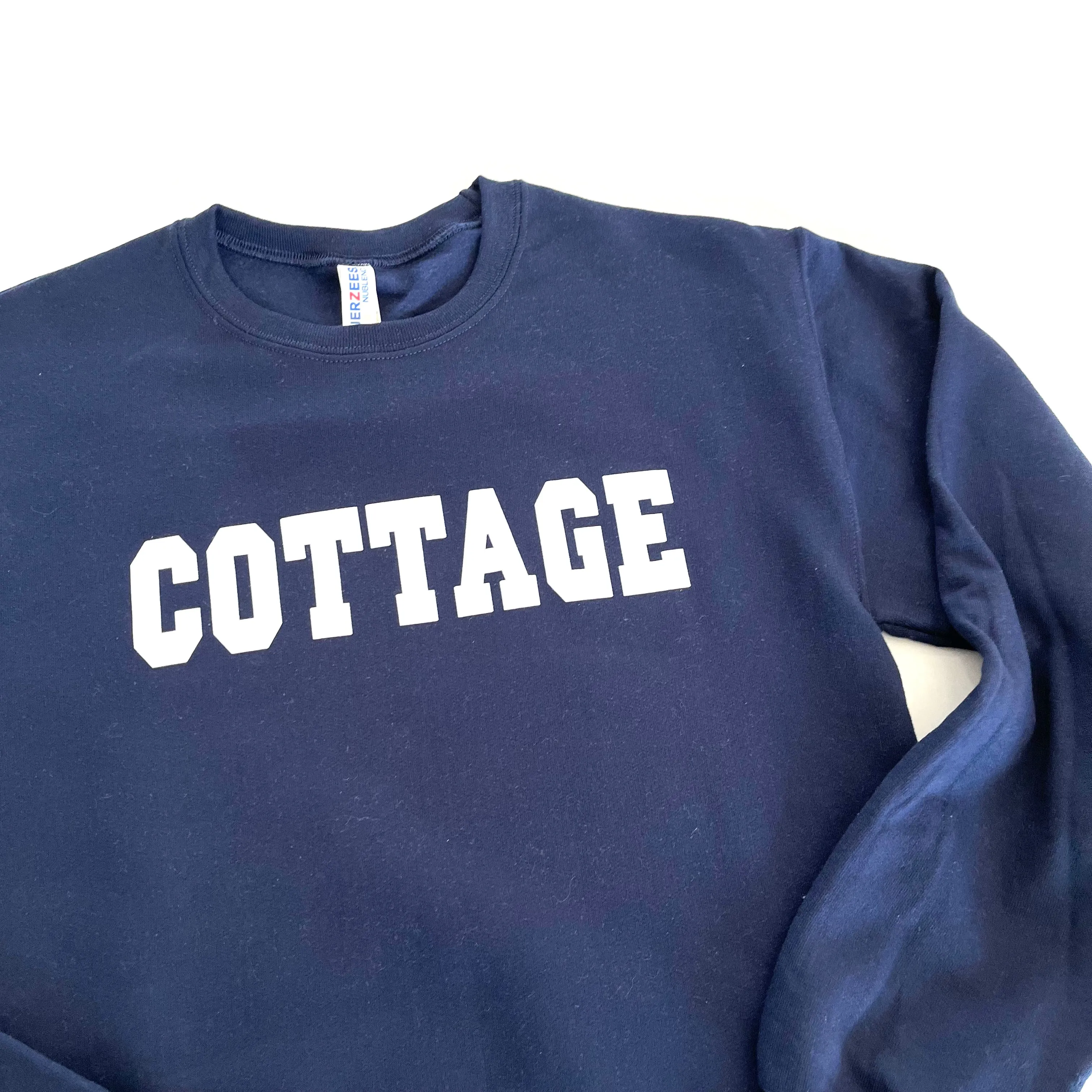 COTTAGE CREWNECK sold by Oh Canada WPG product image thumbnail 3
