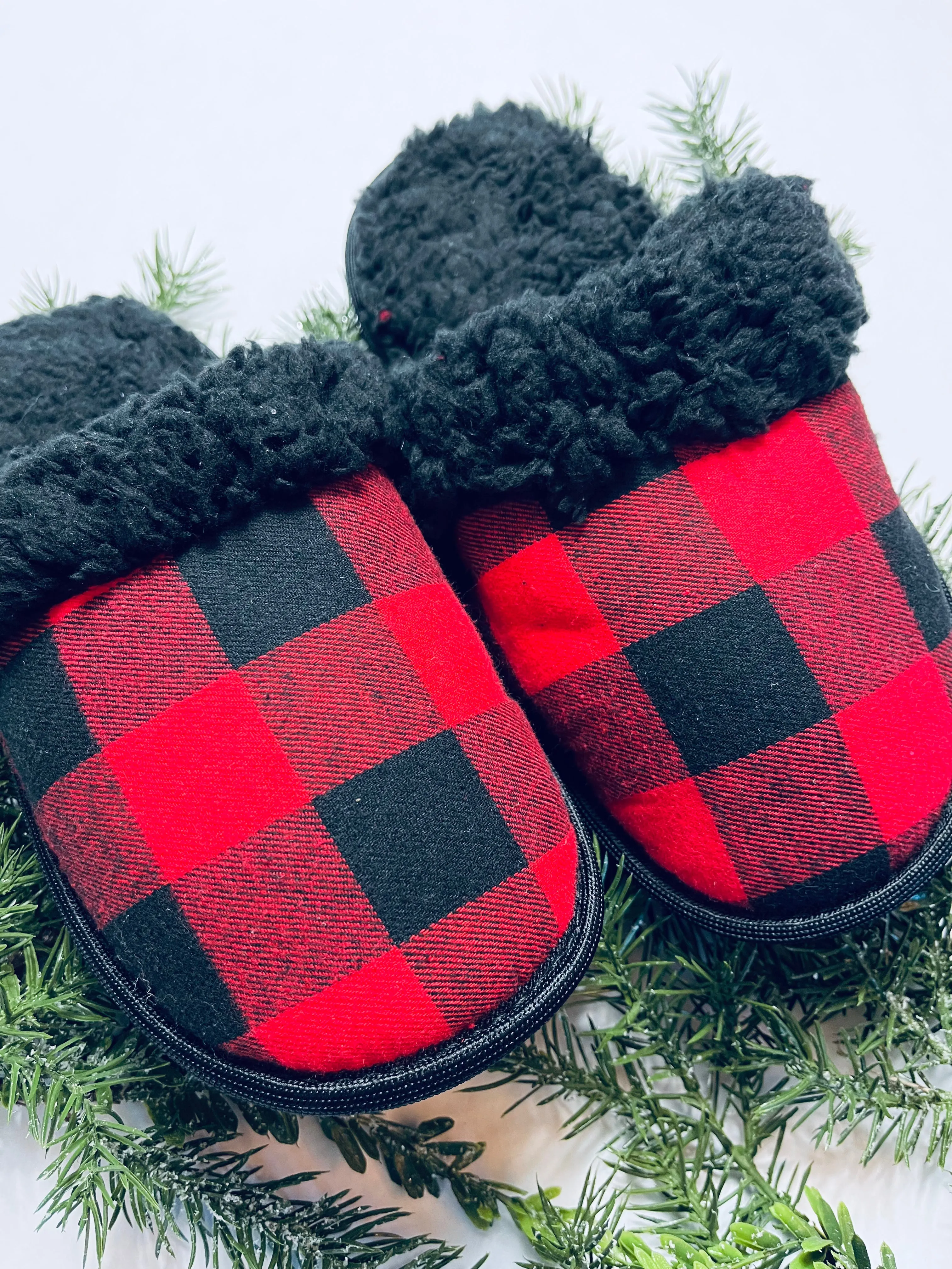 PLAID SLIPPERS sold by Oh Canada WPG