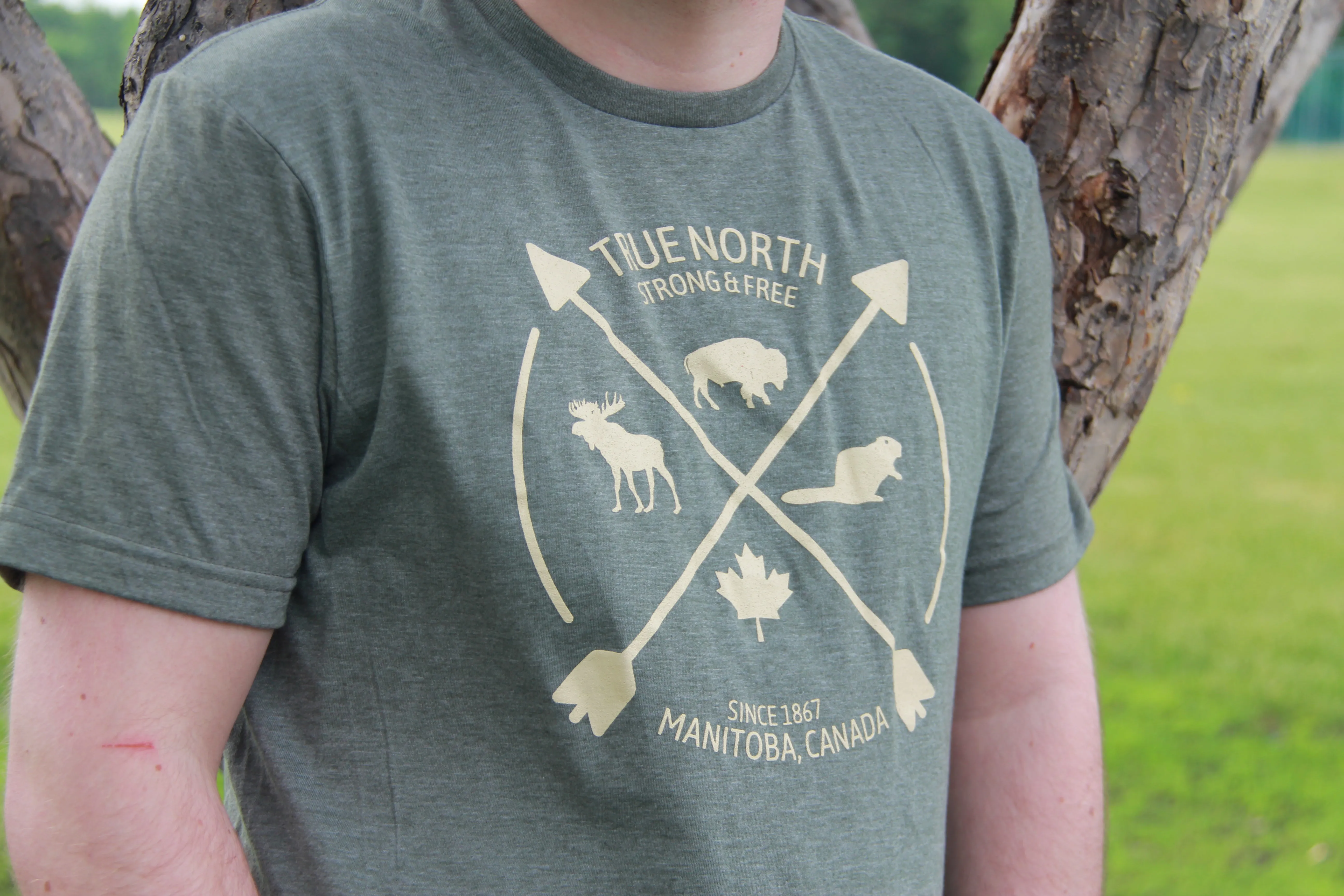 TRUE NORTH ARROWS T-SHIRT sold by Oh Canada WPG product image thumbnail 4
