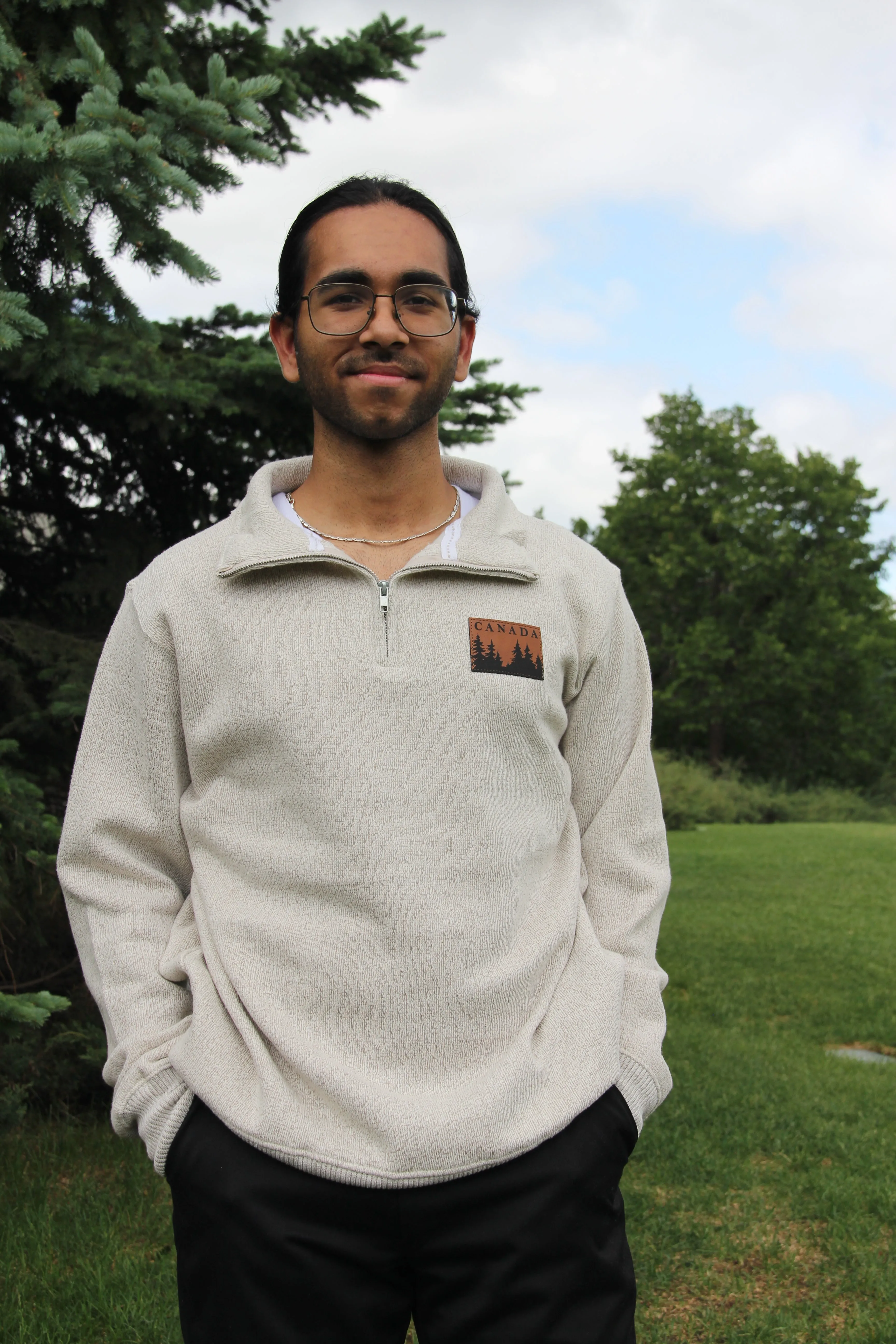 NANTUCKET 1/4 ZIP CANADA SWEATER sold by Oh Canada WPG