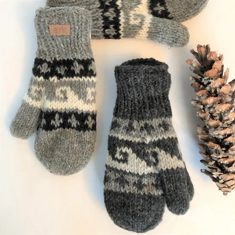 WOOL WAVE MITTS sold by Oh Canada WPG