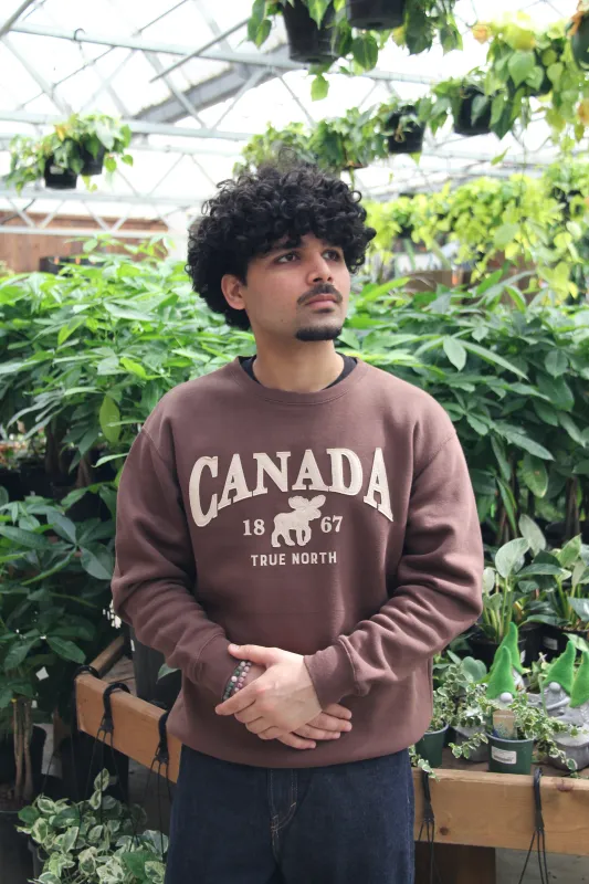 CANADA MOOSE CREWNECK made by Oh Canada WPG
