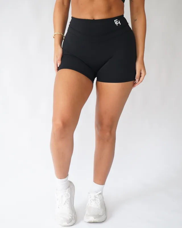Effortless Shorts 4.5" - Black sold by First Health Apparel