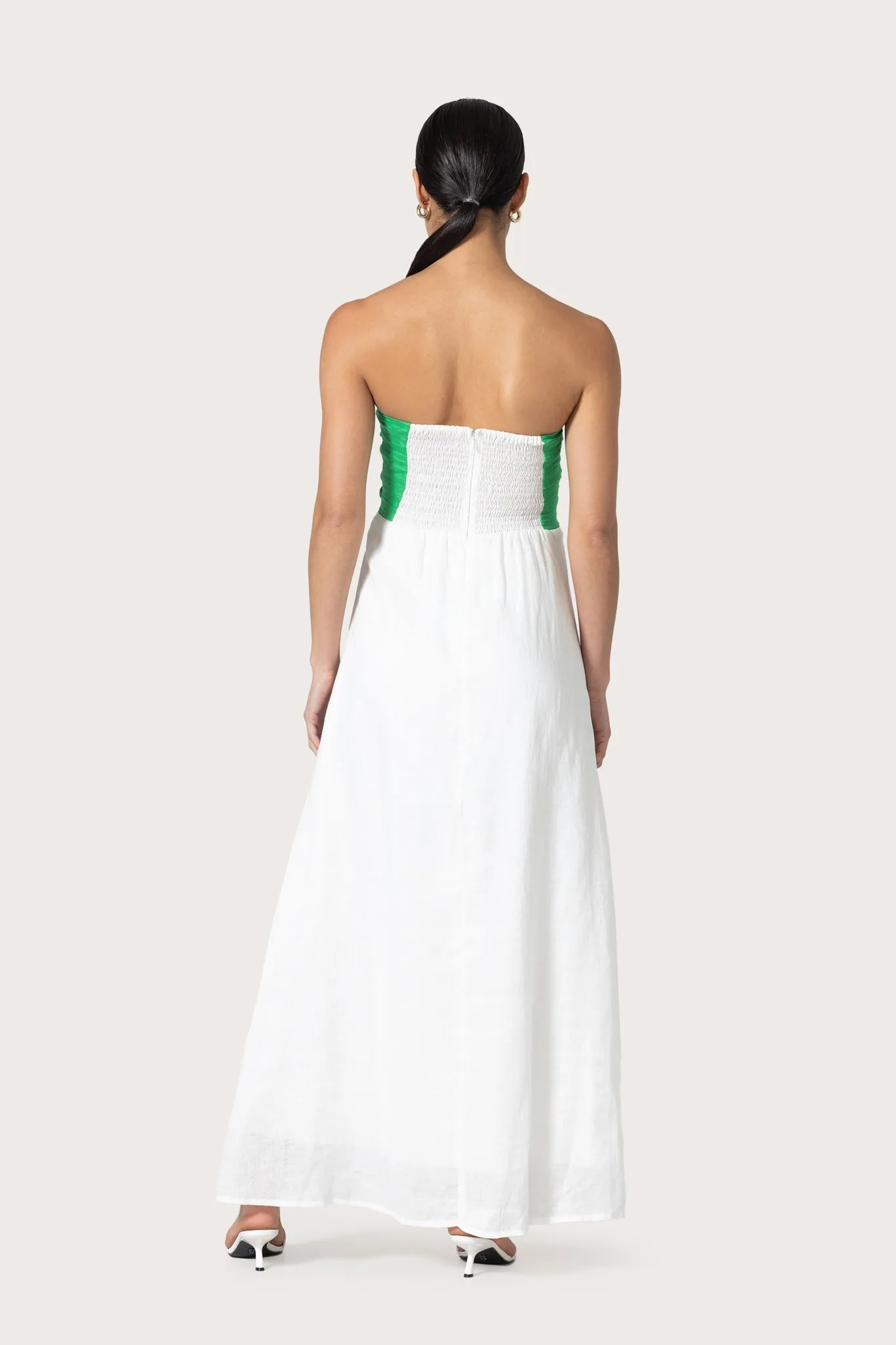 Melody Linen Maxi Dress Kelly Green sold by LUSANA product image thumbnail 4