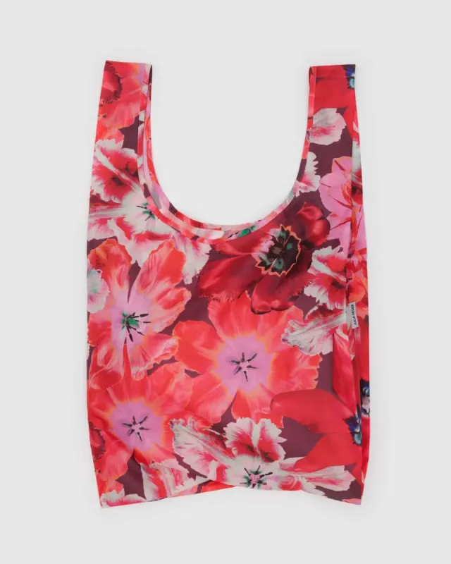Standard Baggu Isa sold by Camp Brand Goods