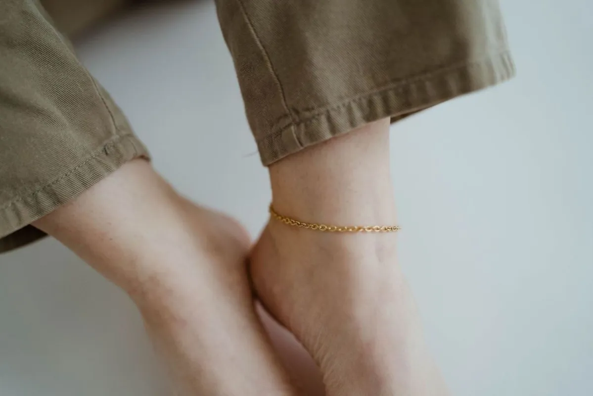Crimp Chain Anklet/Bracelet sold by Surplus Market