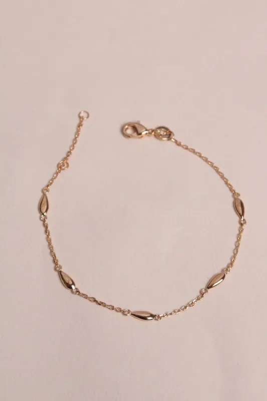 Bracelet Elo sold by Waekura