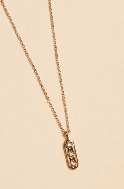 Collier Elisha sold by Waekura