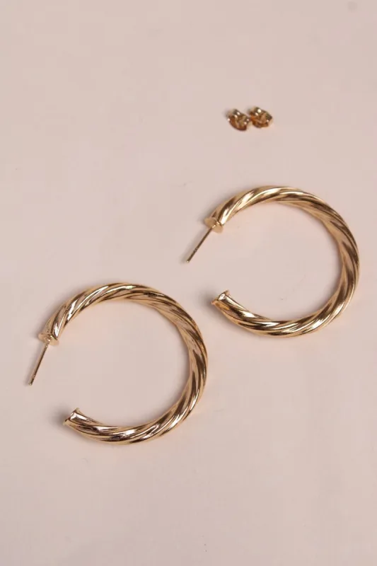 Créoles Mina sold by Waekura