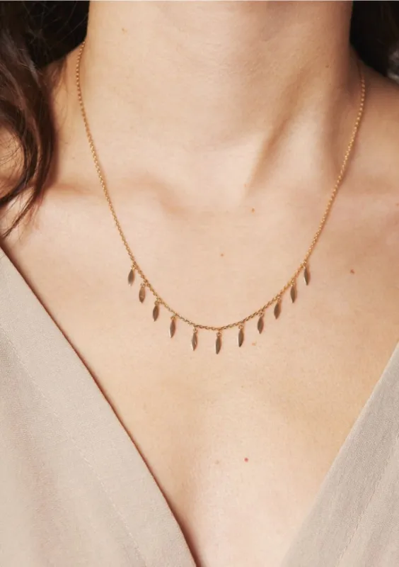 Collier Pétale sold by Waekura