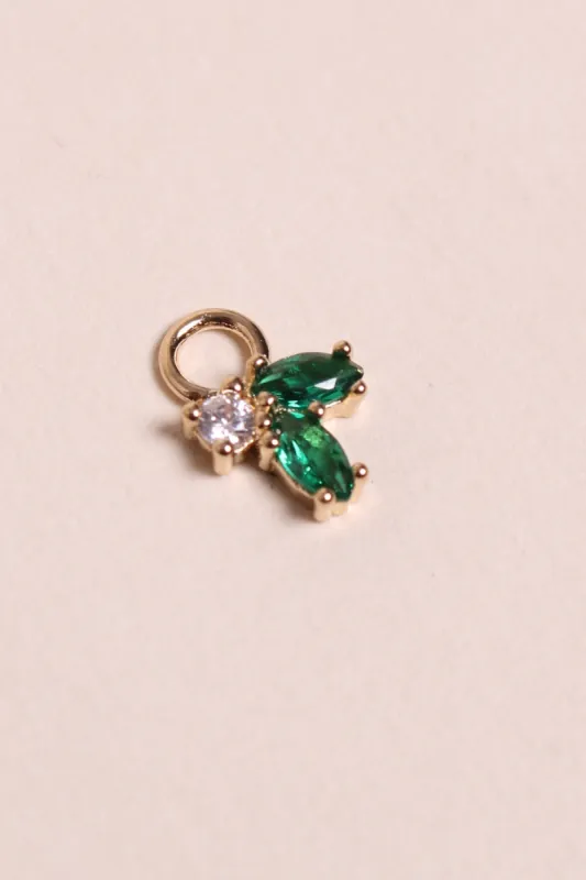 Charms Elvire sold by Waekura