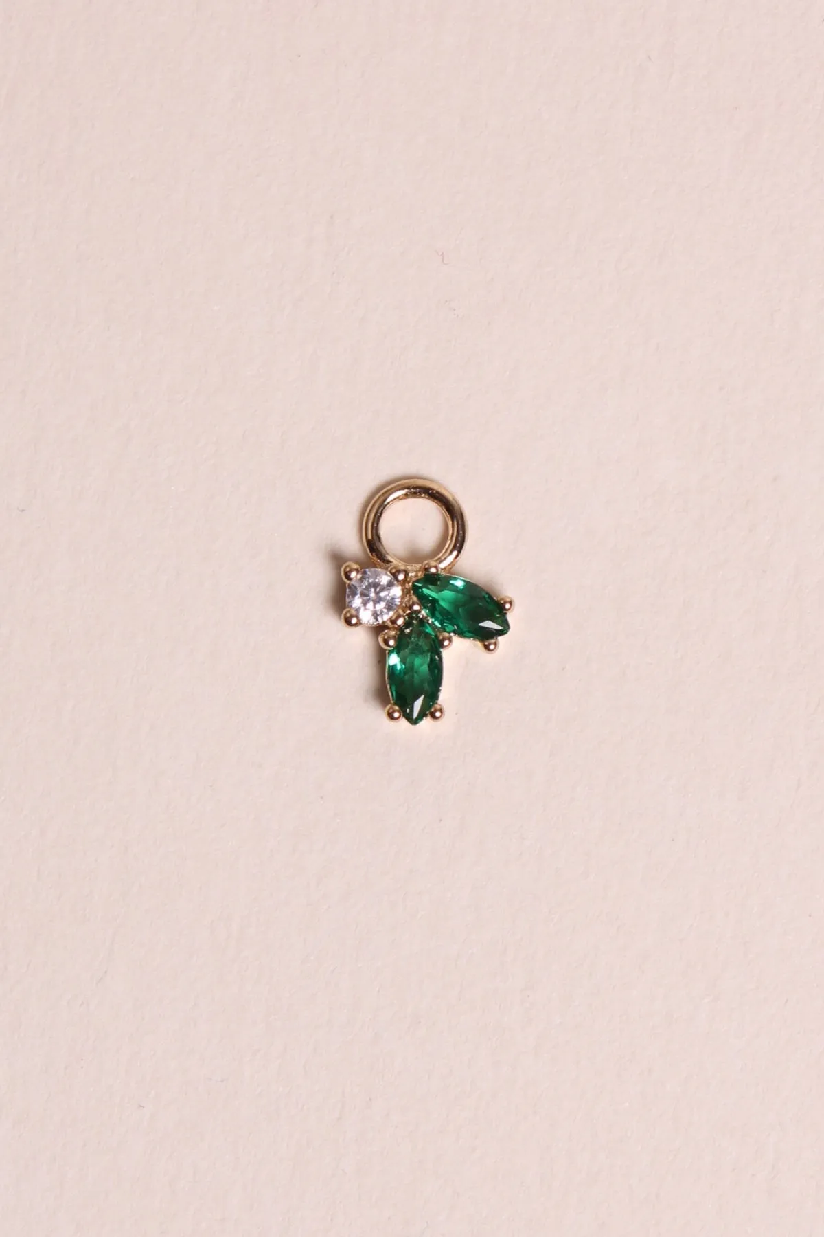 Charms Elvire sold by Waekura product image thumbnail 3