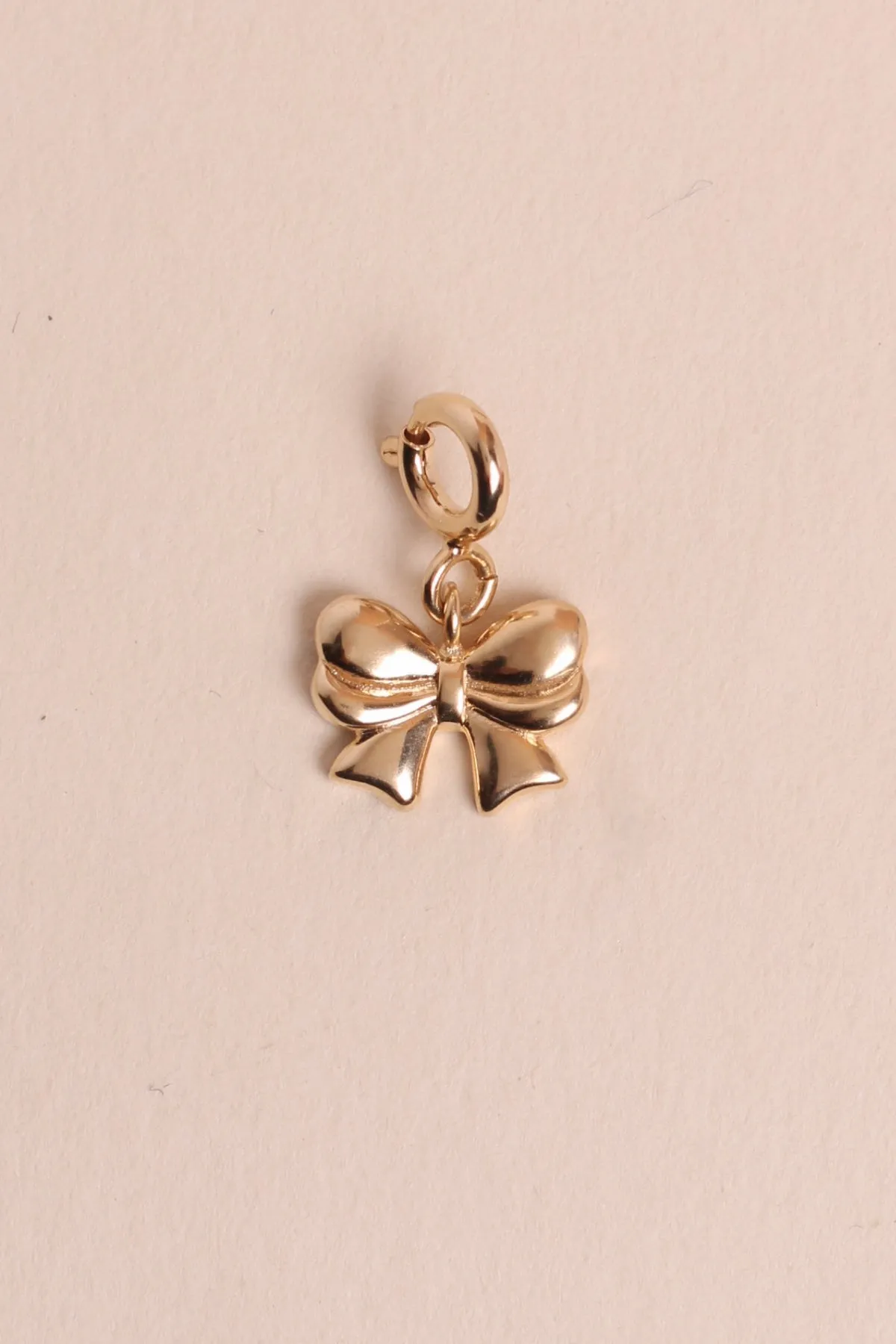 Charms Ruban sold by Waekura