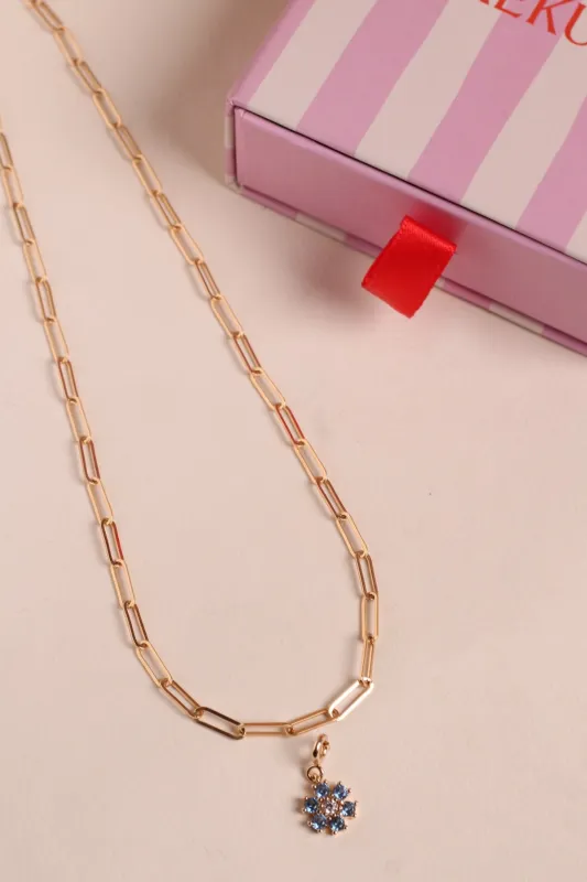 Collier Blume sold by Waekura