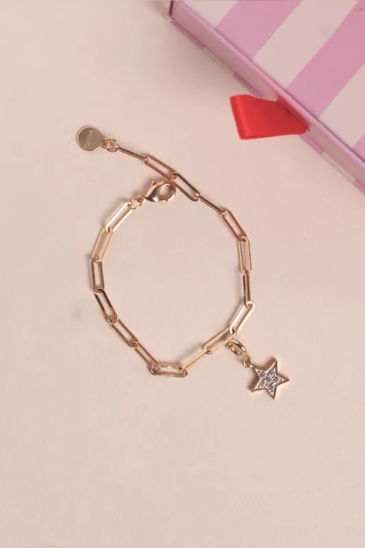 Bracelet Star sold by Waekura